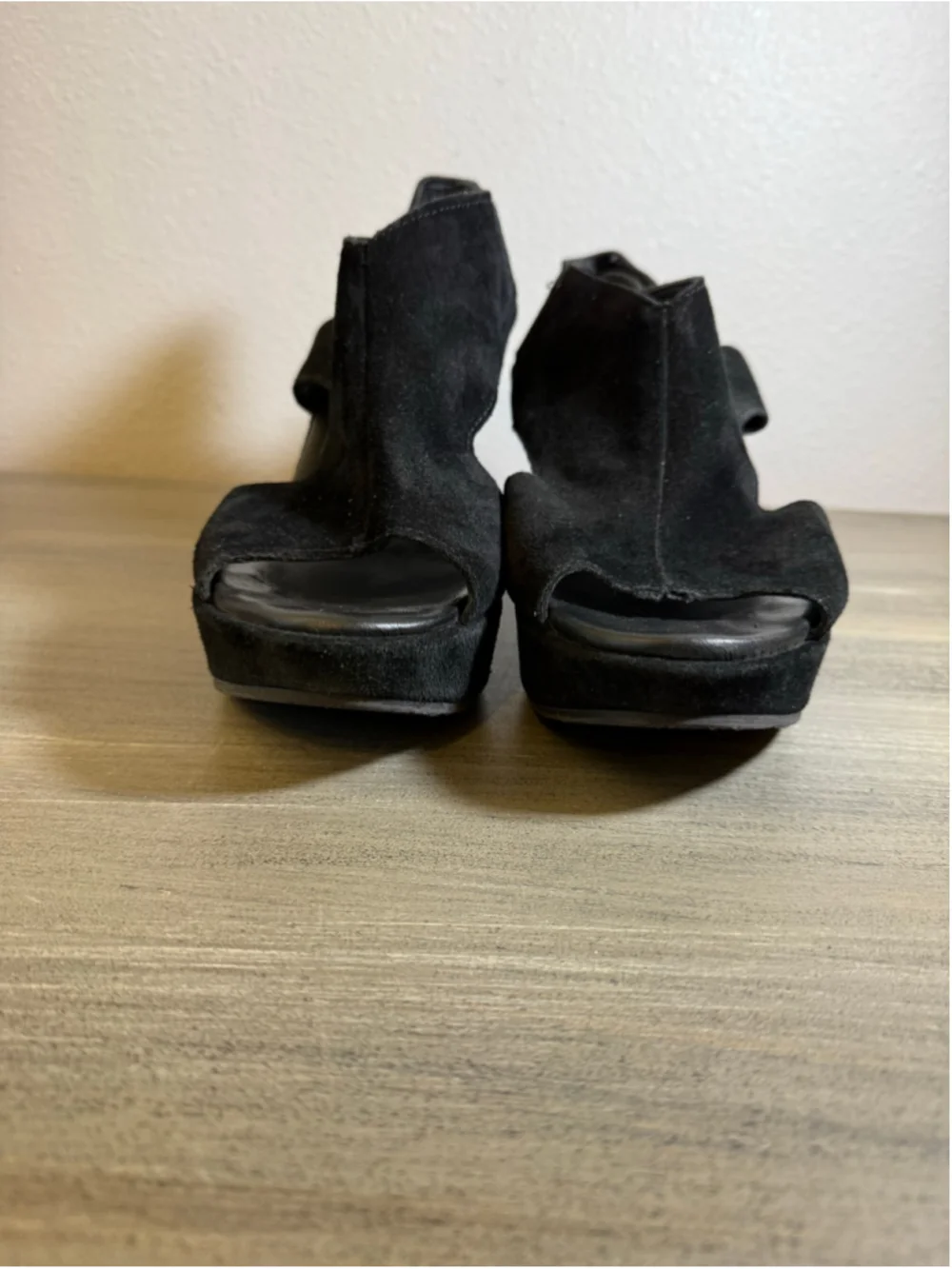 Cordani Reed Black Suede Platform Wedge Sandal Booties Size 9 / 39